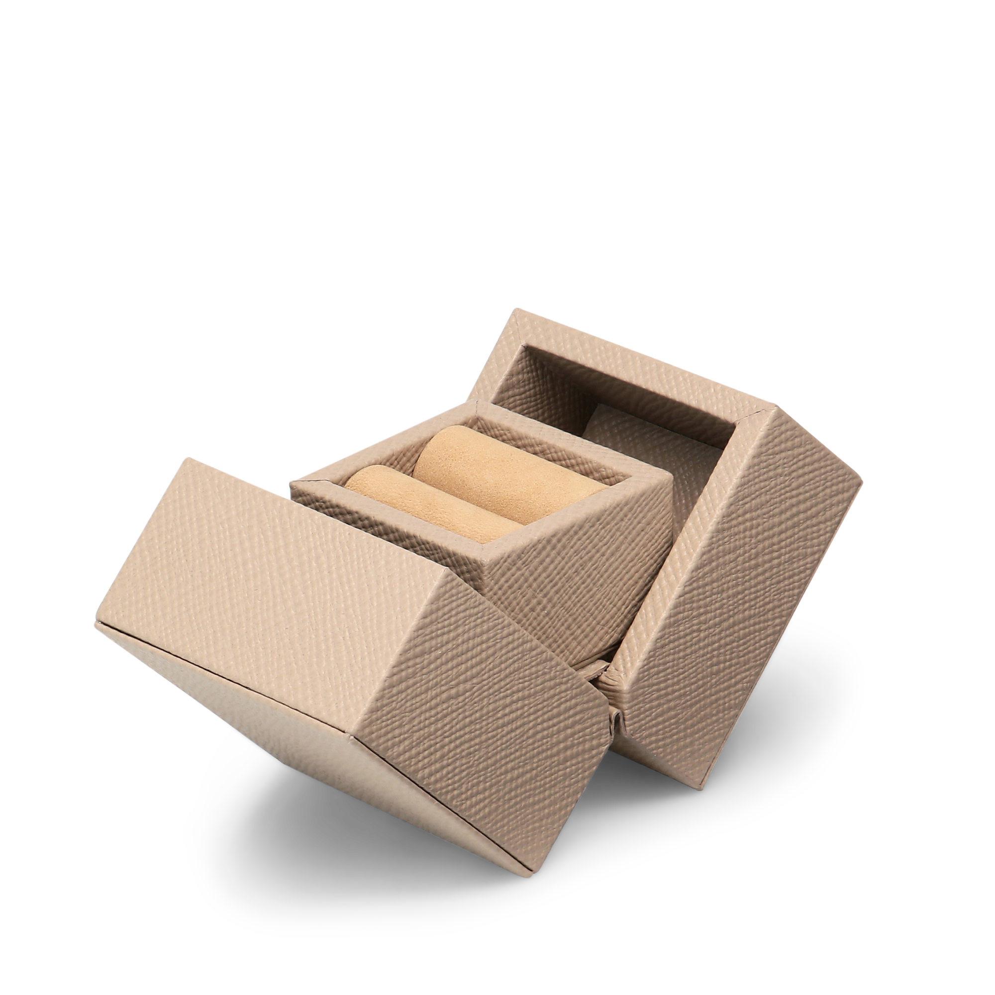 Ring Box in Panama