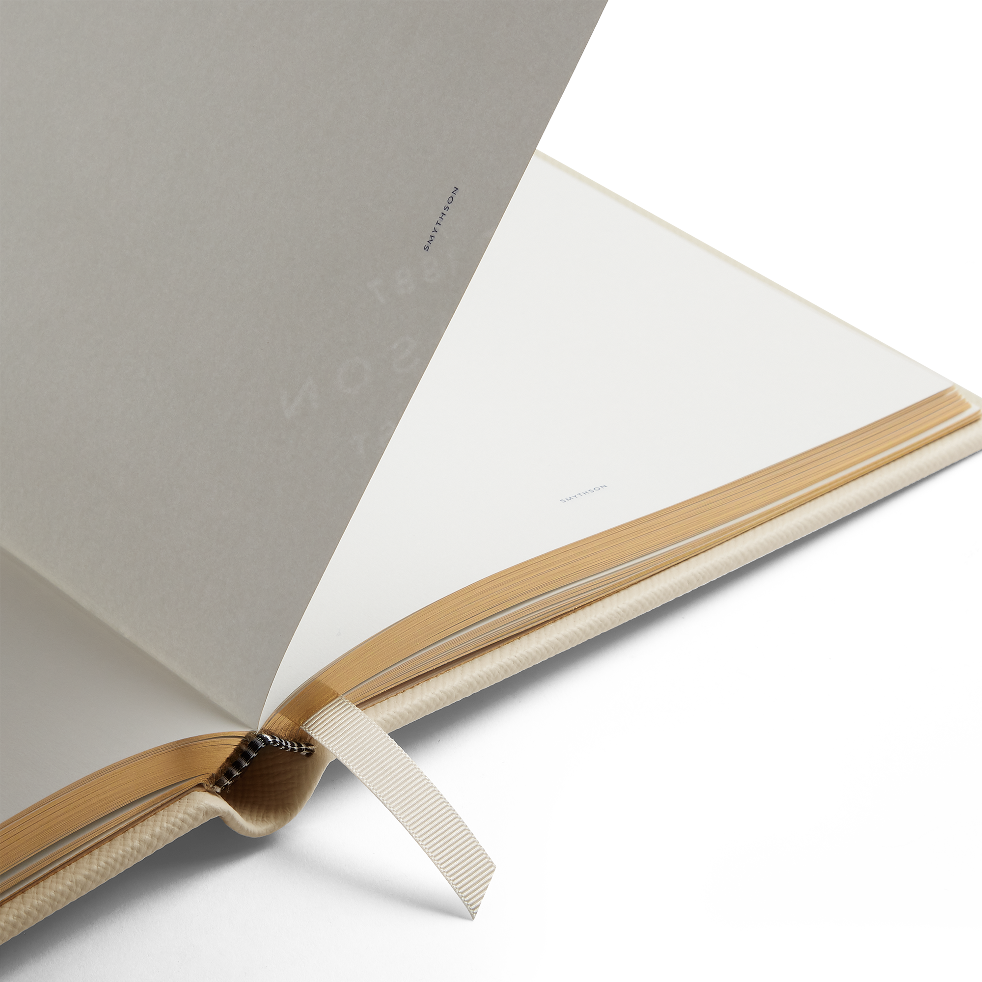 Small Guest Book in Panama - Chalk