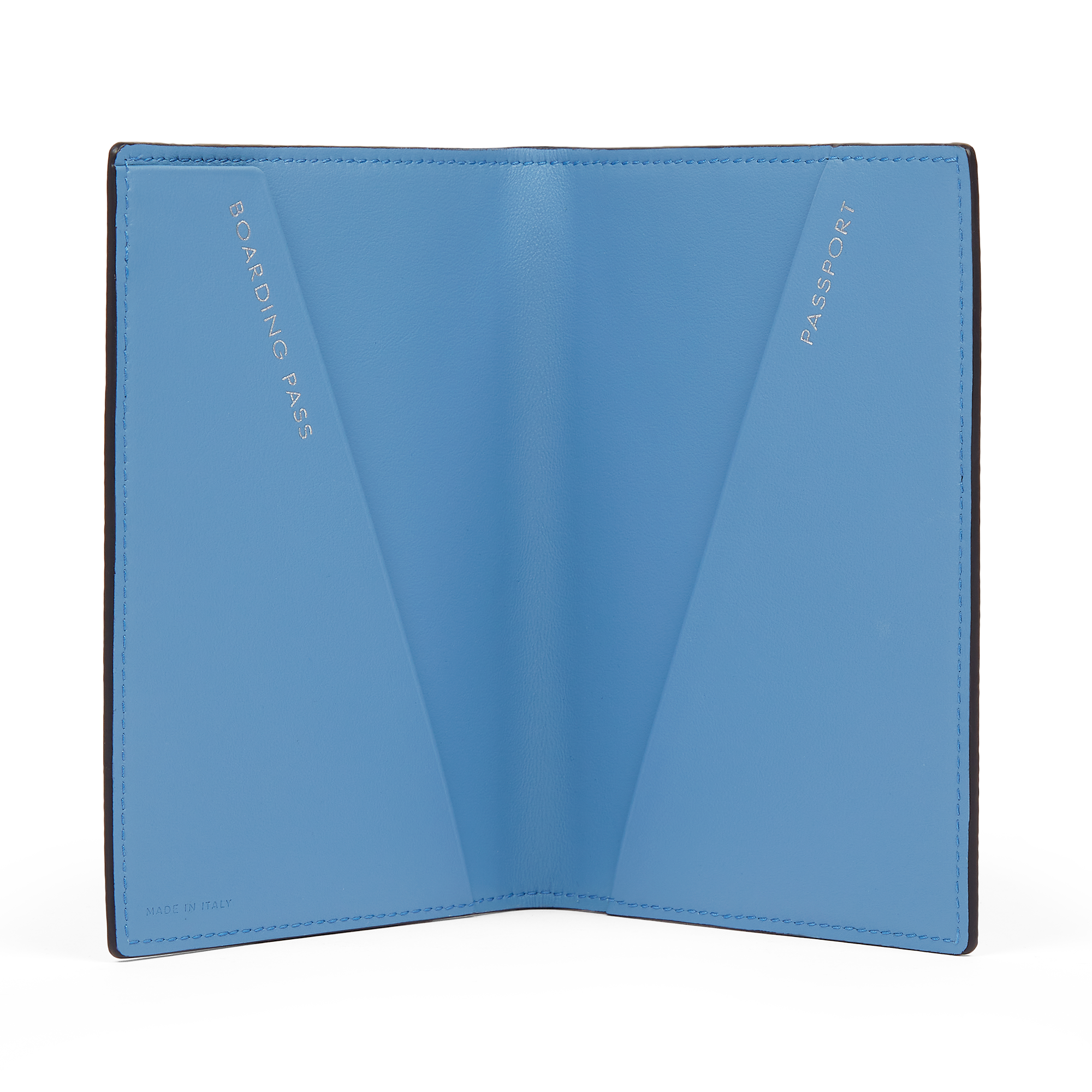 Passport Cover in Panama