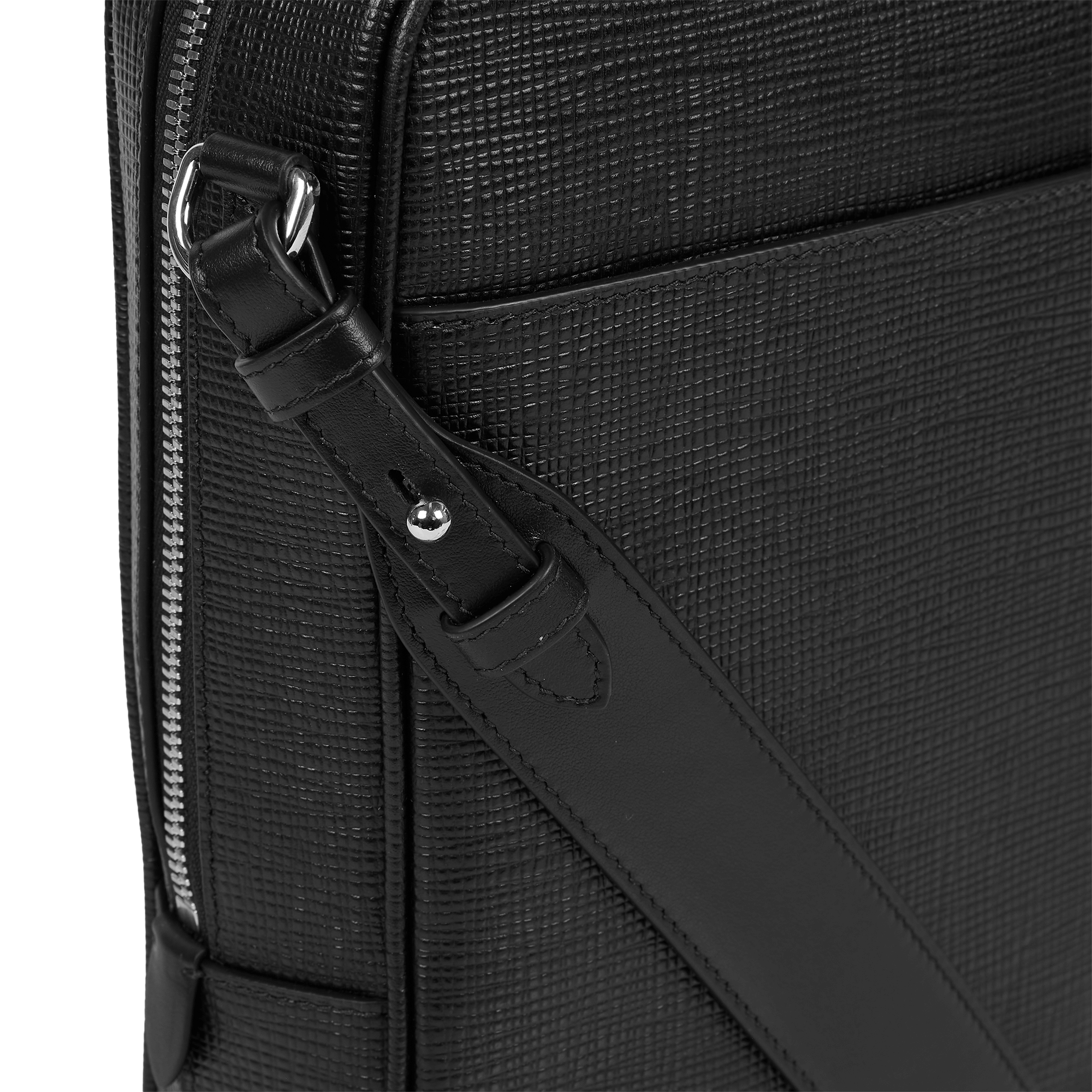 Slim Messenger Bag in Panama - Black