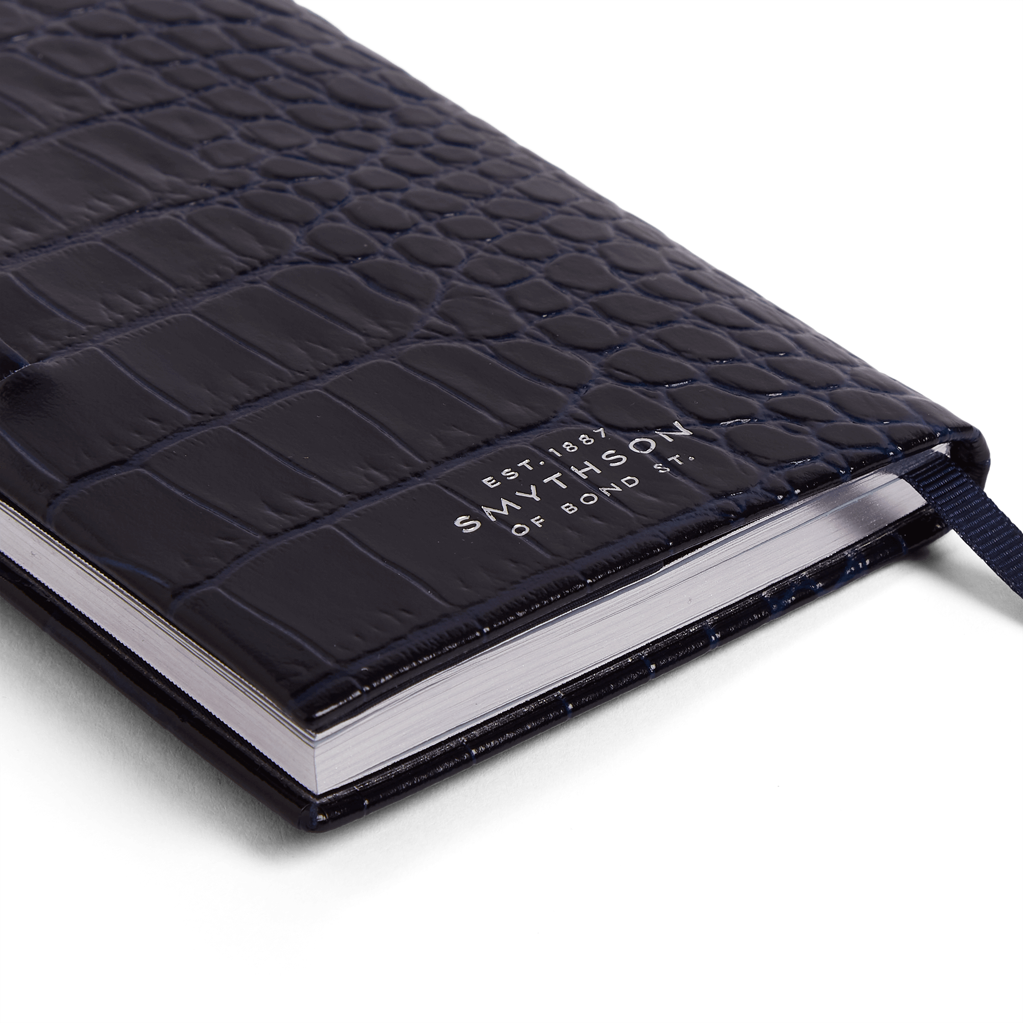 2026-2027 Panama Weekly Diary with Slide in Mara - Navy