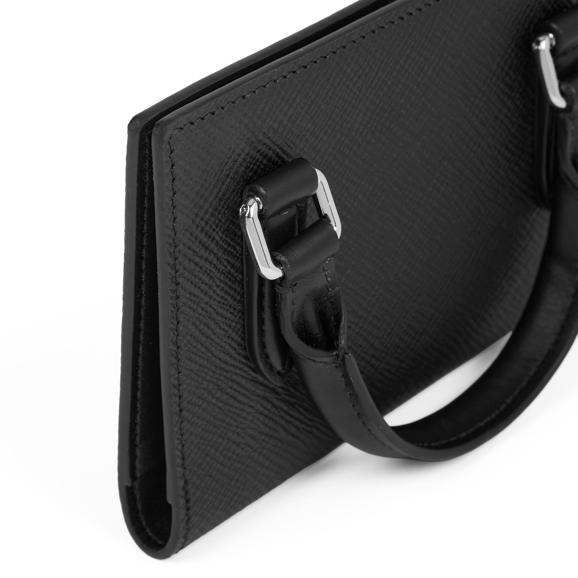 Smythson x sacai Passport Cover in Panama - Sacai Black