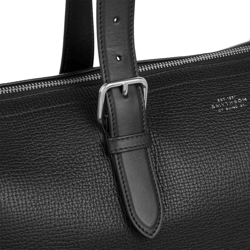 Travel Tote Bag with Zip in Ludlow - Black