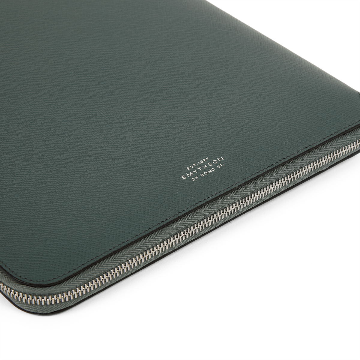 A4 Writing Folder with Zip in Panama | Smythson A4 Writing Folder with Zip in Panama | Smythson