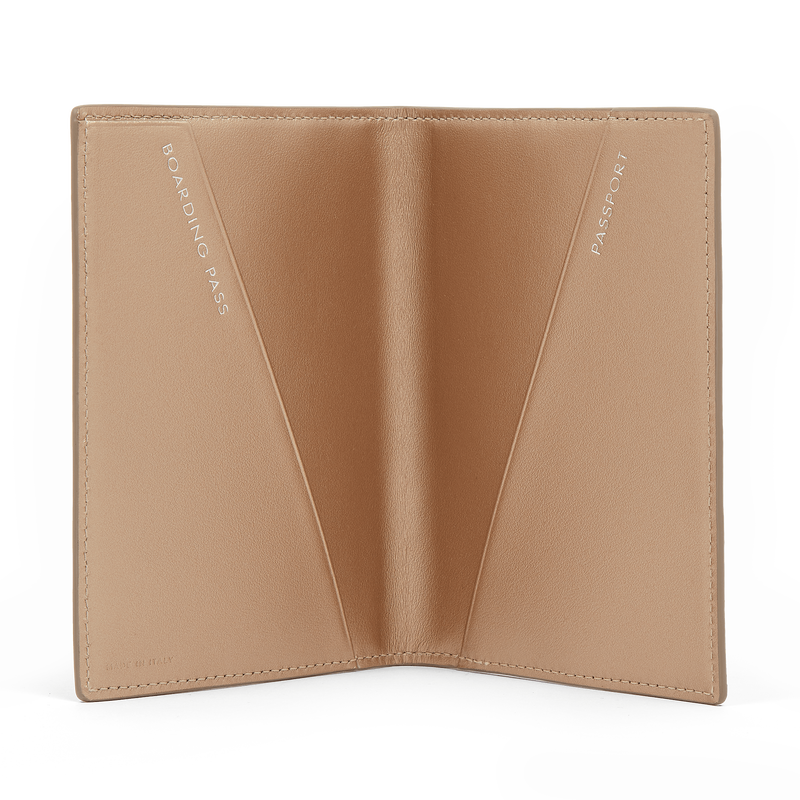 Smythson Passport Cover in Panama