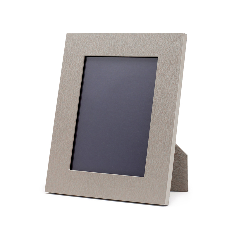 Grosvenor Medium Photograph Frame