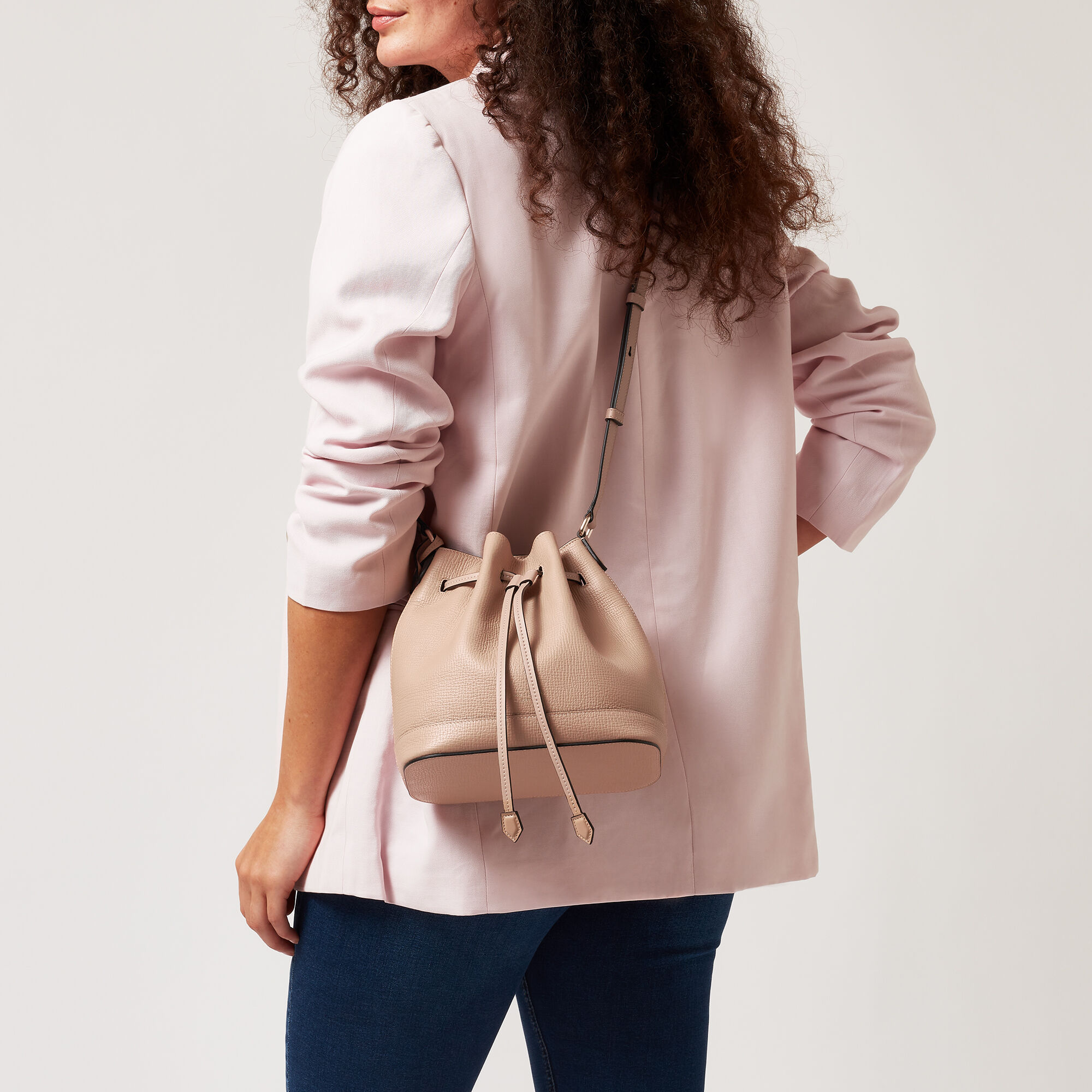 Smythson bucket outlet bag