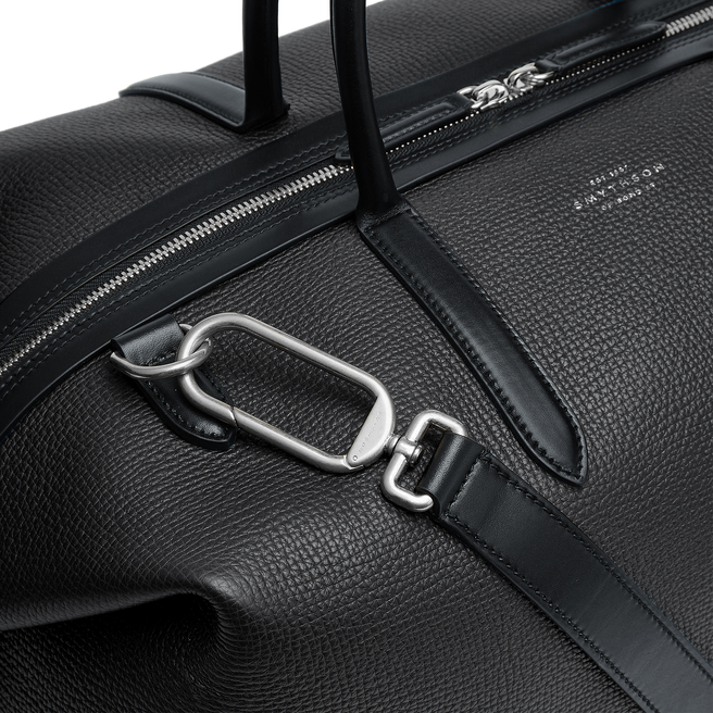 Ludlow Zip Guard Travel Bag In Black Smythson