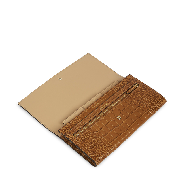 Marshall Travel Wallet in Mara