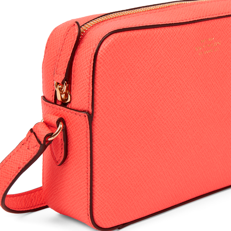 Small Camera Bag in Panama