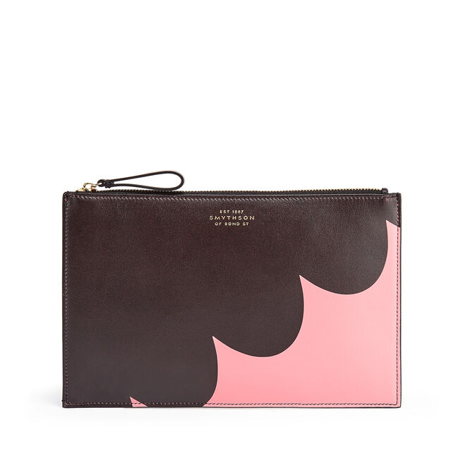 Gusseted Pouch in Smooth Leather