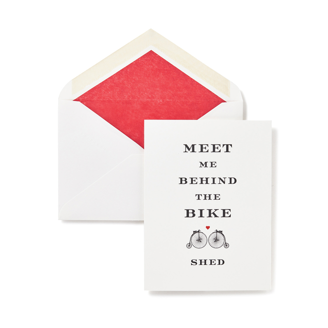 Karte „Meet Me Behind The Bike Shed“ in Weiß