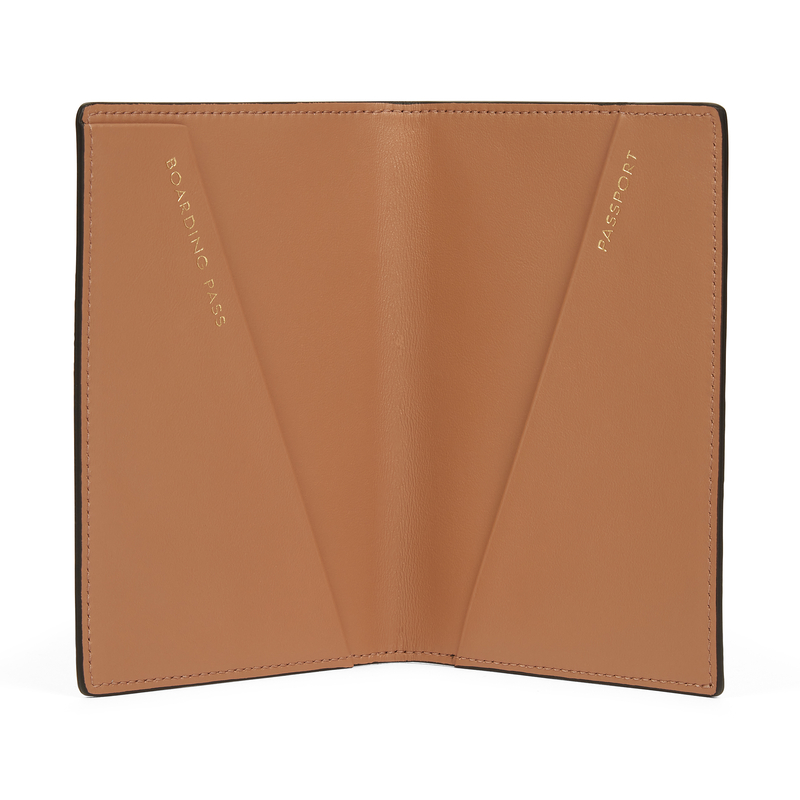 Passport Cover in Panama
