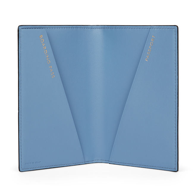 Passport Cover in Mara