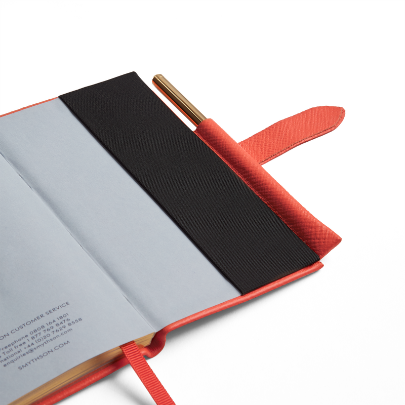 2025 Panama Weekly Agenda with Pencil 