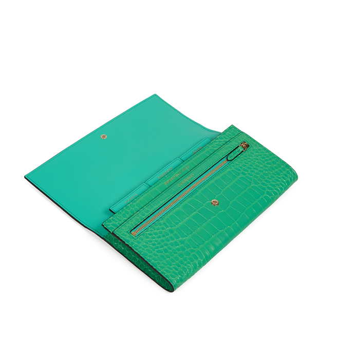 Marshall Travel Wallet in Mara