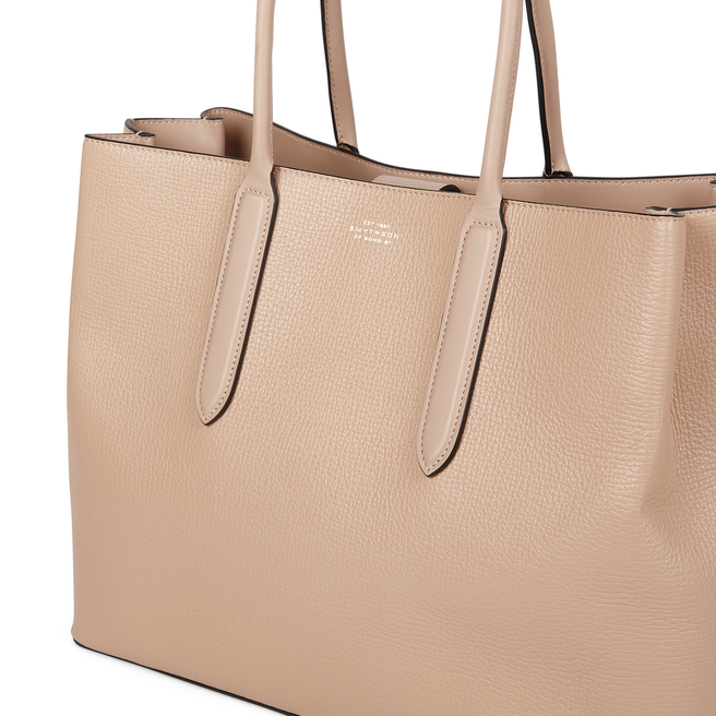 Day Tote Bag with Zip in Ludlow