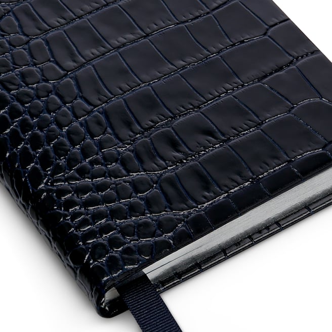 Mara Chelsea Notebook