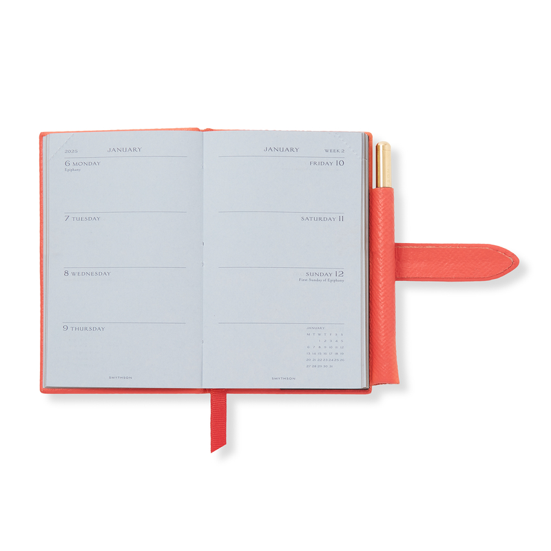 2025 Wafer Weekly Diary with Pencil in Panama