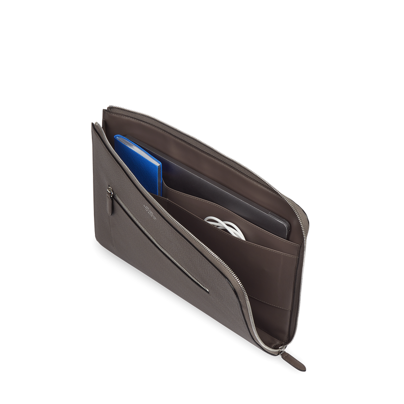 Small Laptop Case with Zip in Ludlow