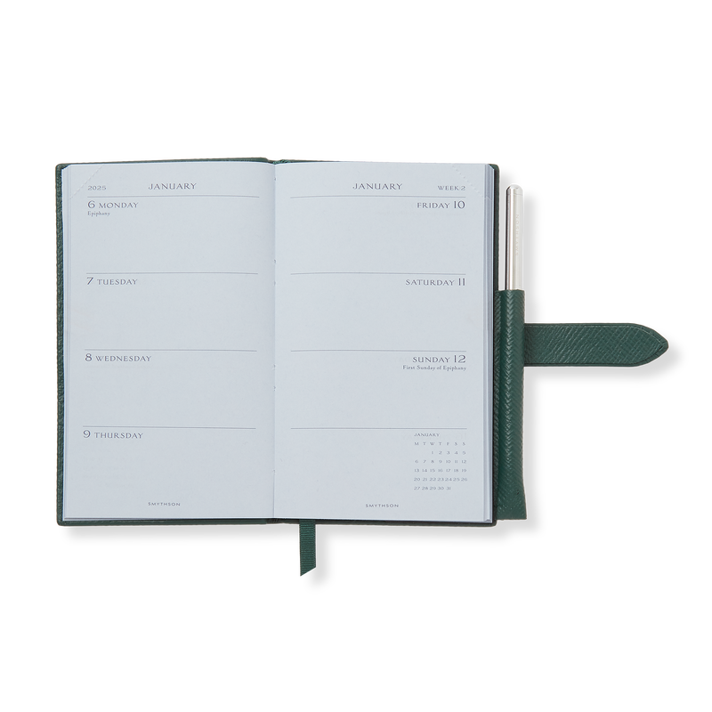 2025 Panama Weekly Agenda with Pencil 