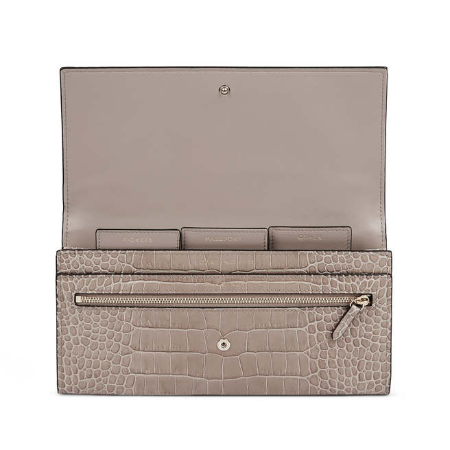 Marshall Travel Wallet in Mara