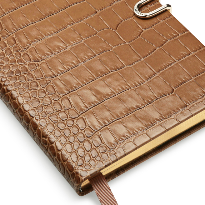 Mara Soho Notebook