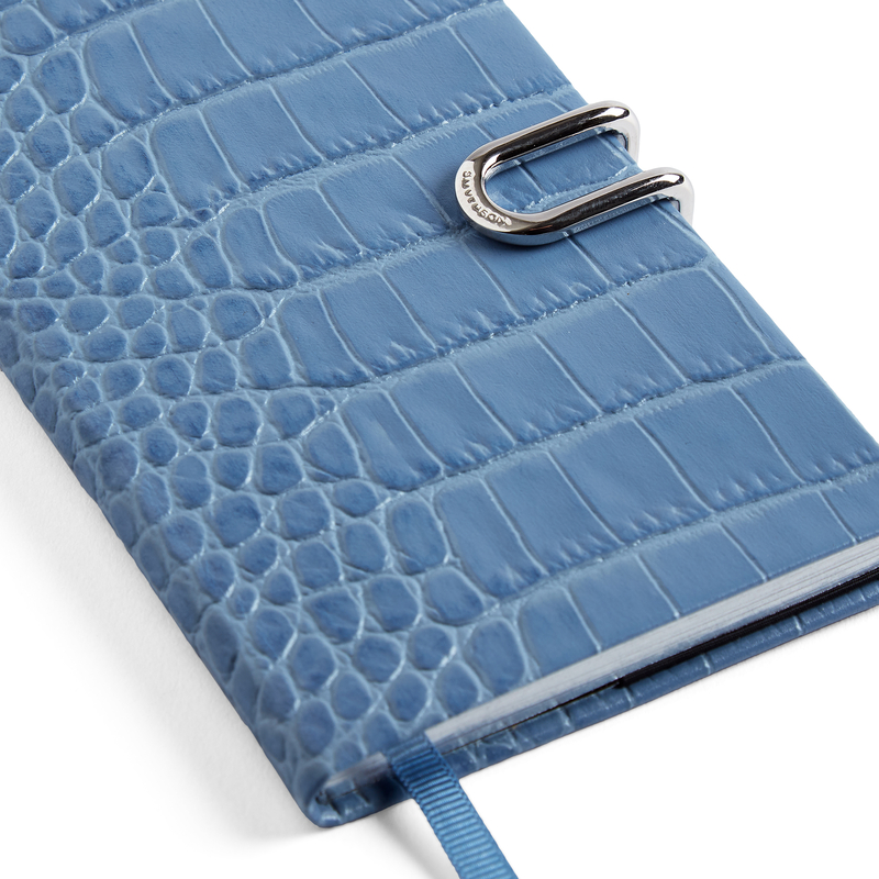 2025 Panama Weekly Diary with Slide in Mara