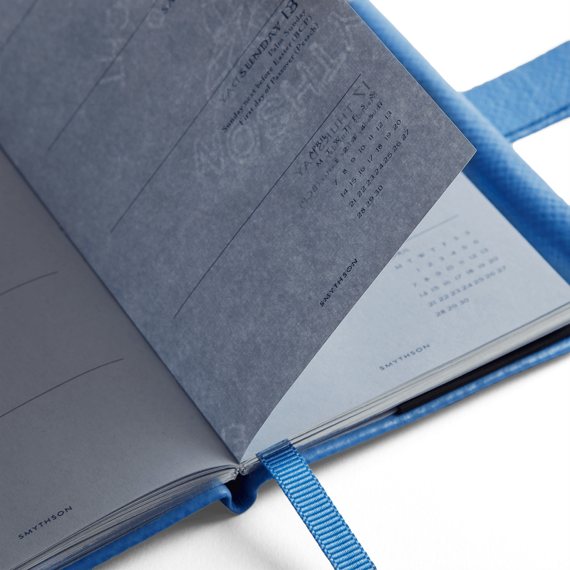 2025 Wafer Weekly Agenda with Pencil in Panama 