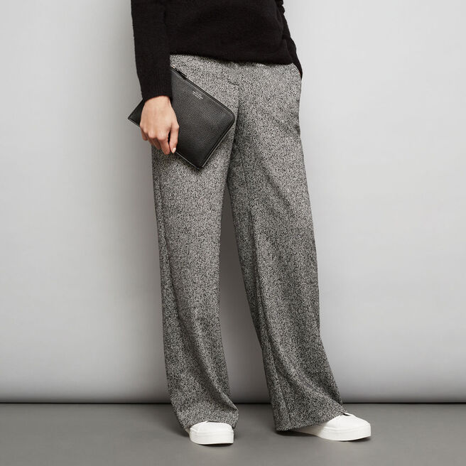 Burlington Medium Pouch