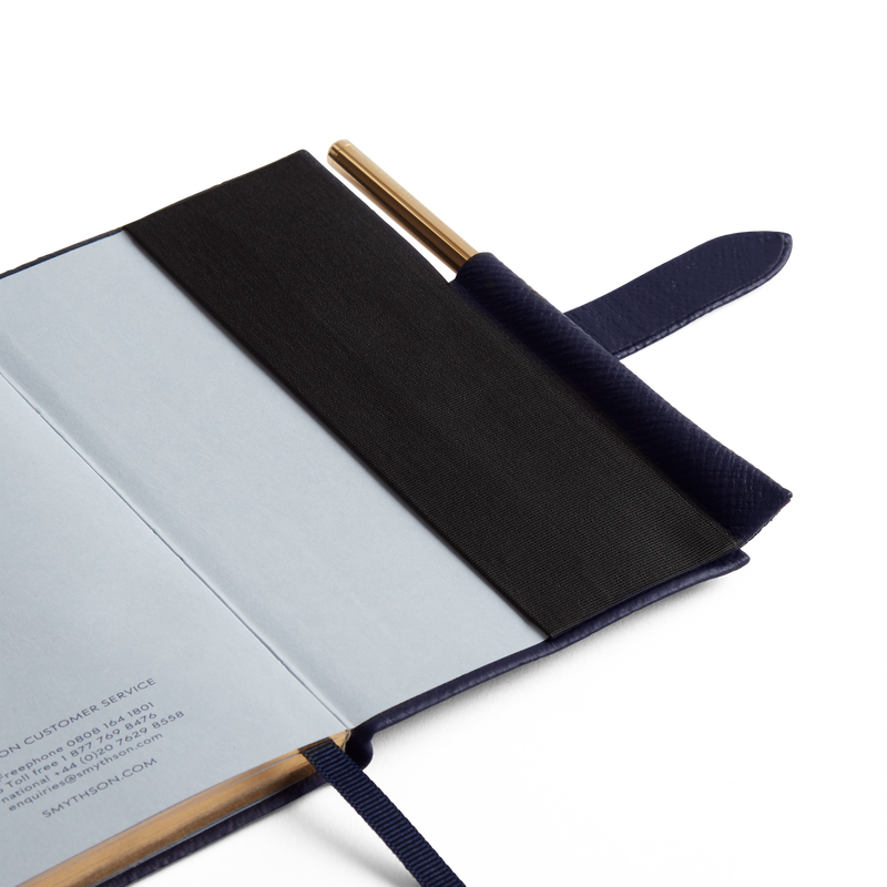 2025 Panama Weekly Agenda with Pencil 