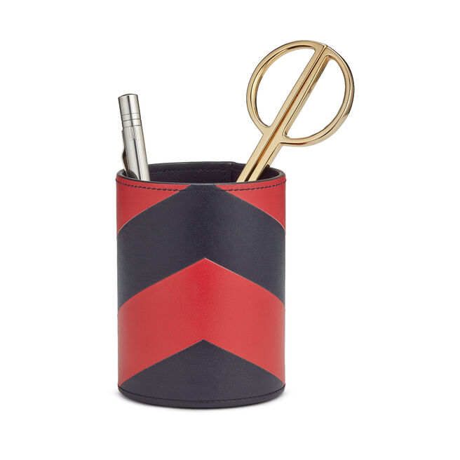 Kingly Pen Pot