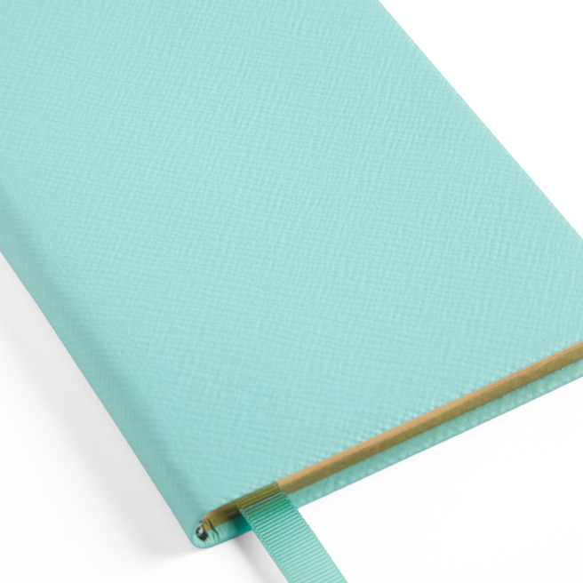Chelsea Notebook in Panama