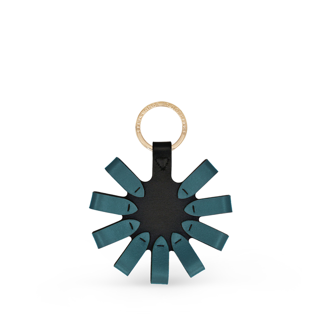 Loop Circle Keyring in Smooth Leather