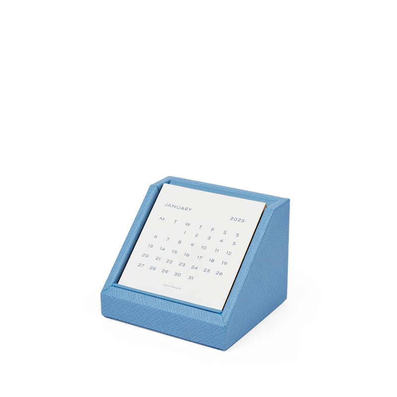 2025 Desktop Calendar in Panama