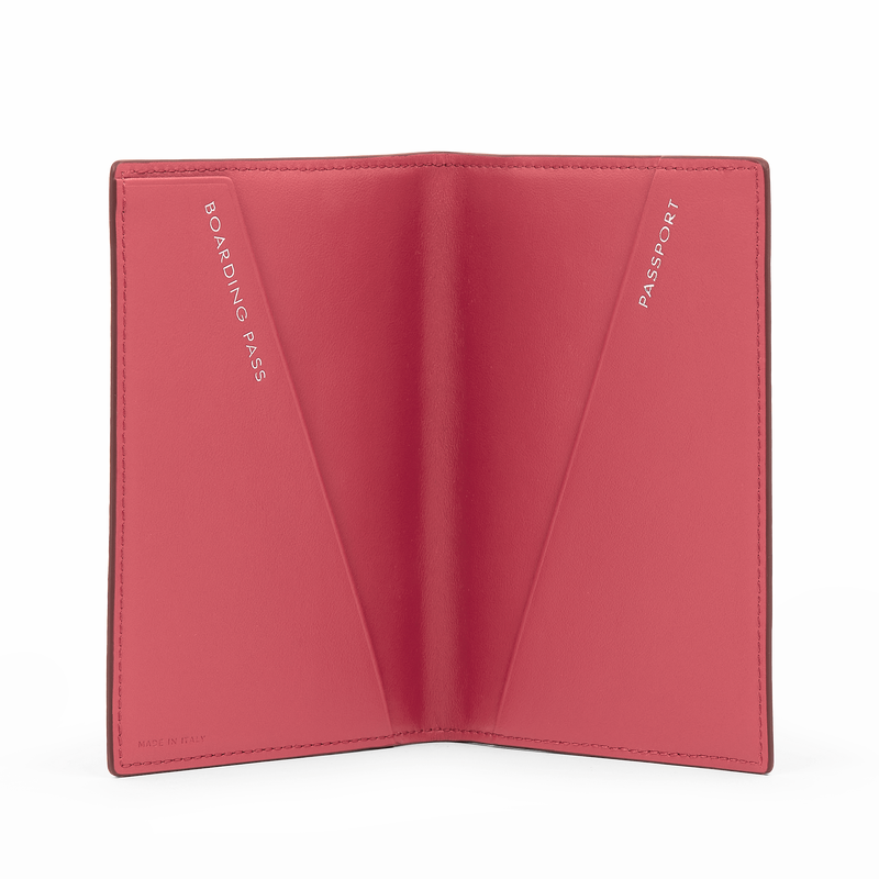 Smythson Passport Cover in Ludlow