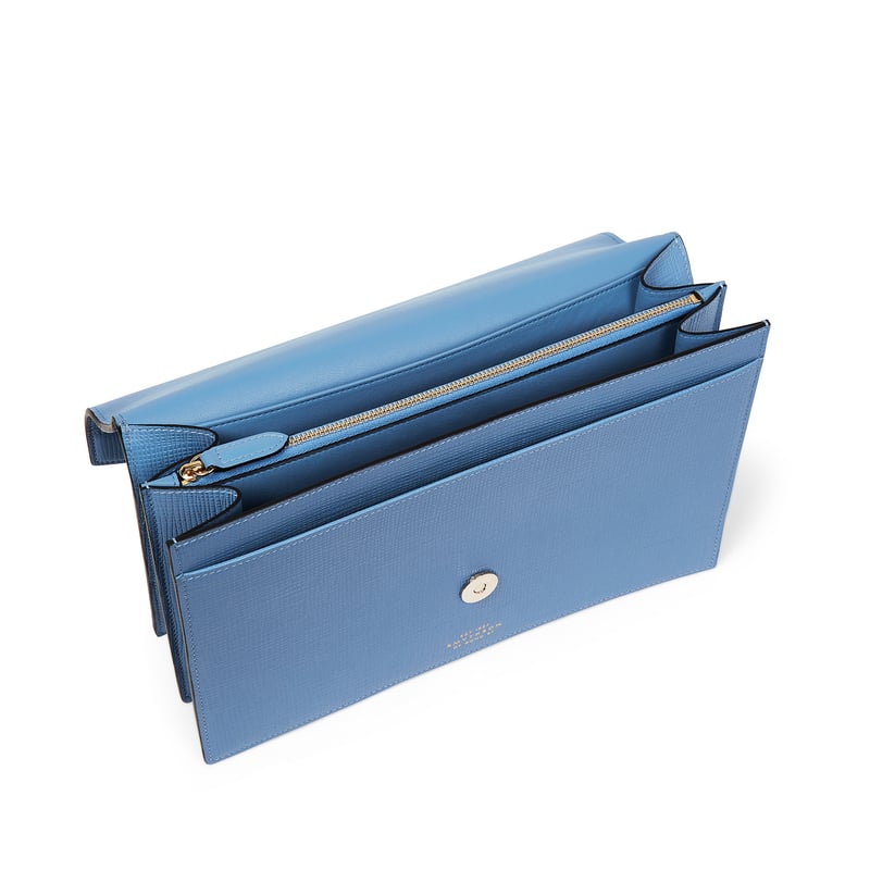 Envelope Bag with Chain in Panama