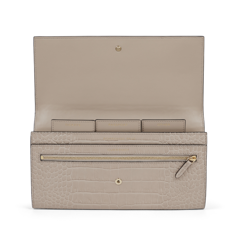 Marshall Travel Wallet in Mara