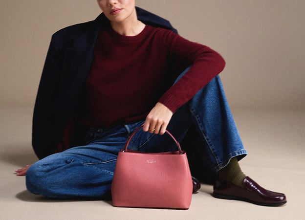 Envelope Crossbody Bag in Panama in nile blue | Smythson